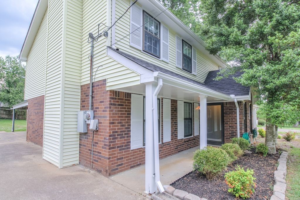 762 Fitzpatrick Road Nashville, TN 37214 - Photo 3 of 15 Gallery Image 3