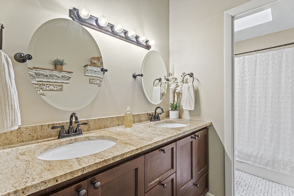 255 North Road, Unit 130 Chelmsford, MA 01824 - Photo 17 of 31