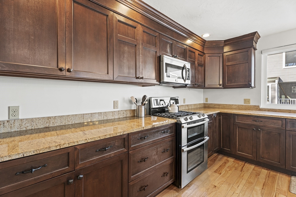 255 North Road, Unit 130 Chelmsford, MA 01824 - Photo 8 of 31