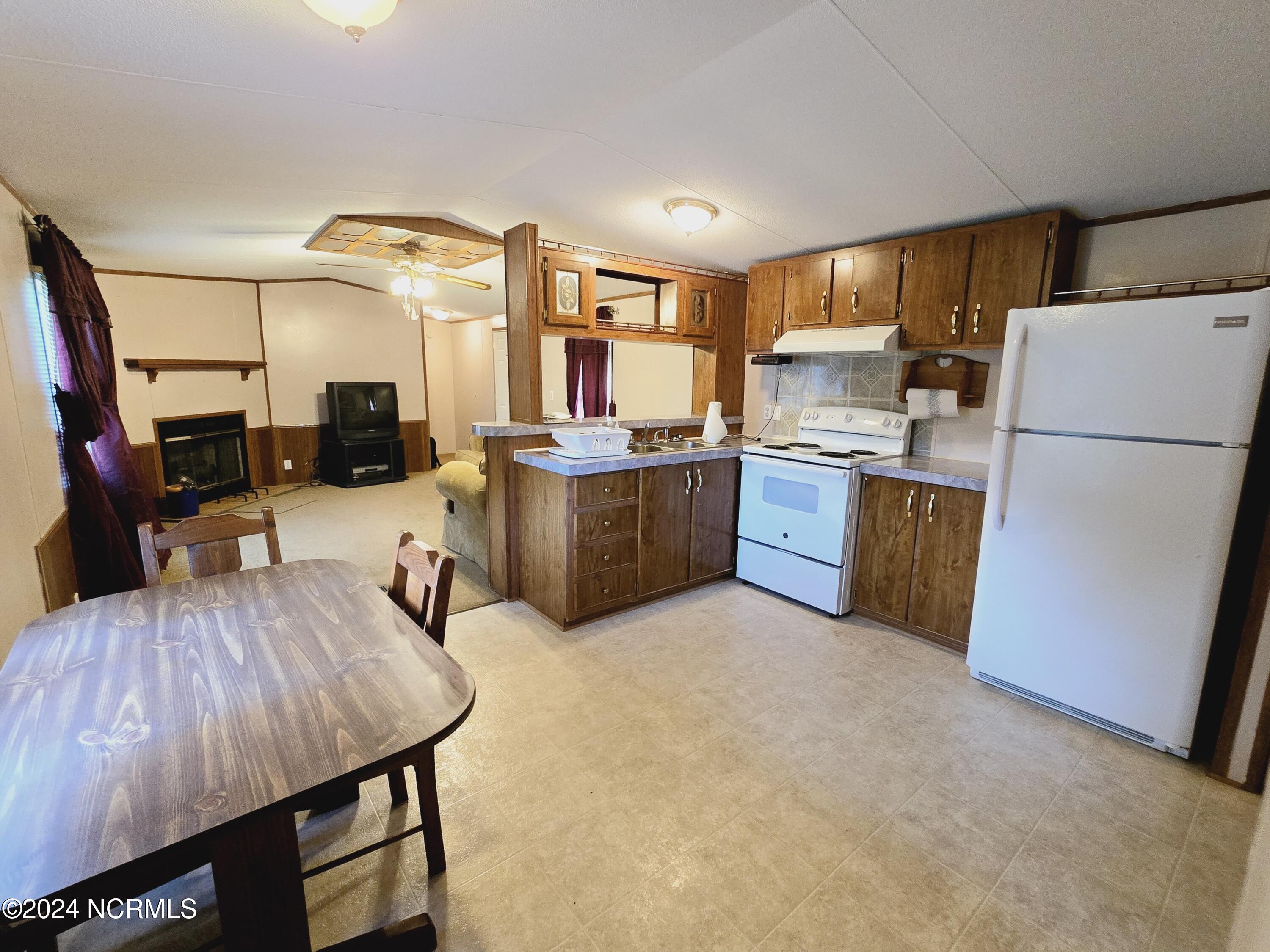 1215 Chandler Road Vanceboro, NC 28586 - Photo 12 of 26 C7