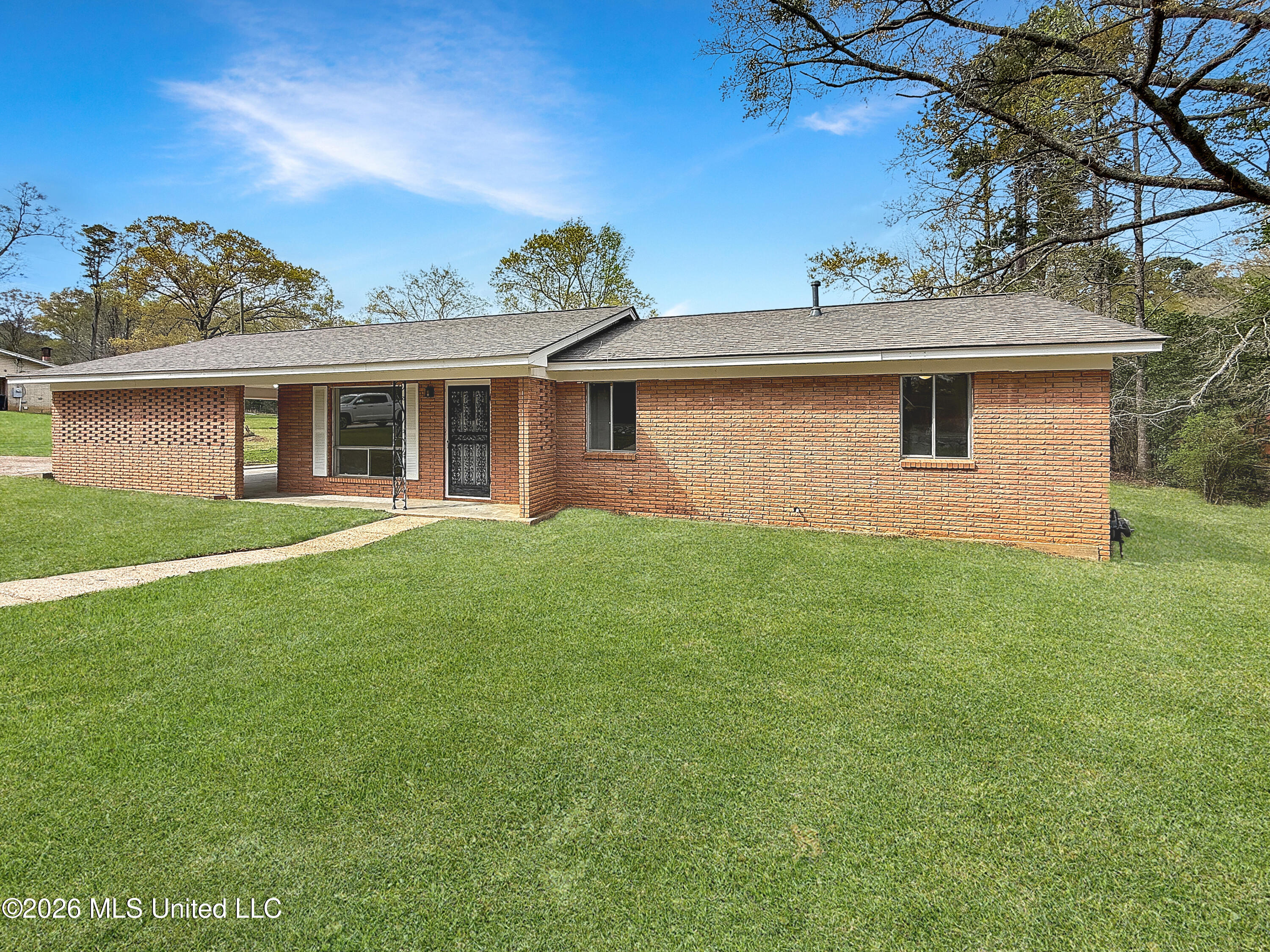 1231 Gunter Road Florence, MS 39073 - Photo 1 of 20 3ad60020a4eb90804ab6cdb2b1e61f0f12d69955