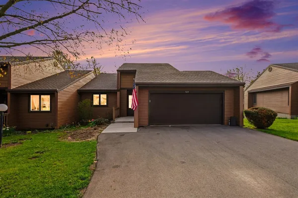 $295,000 | 625 Maple Creek Drive, Holland, MI 49423