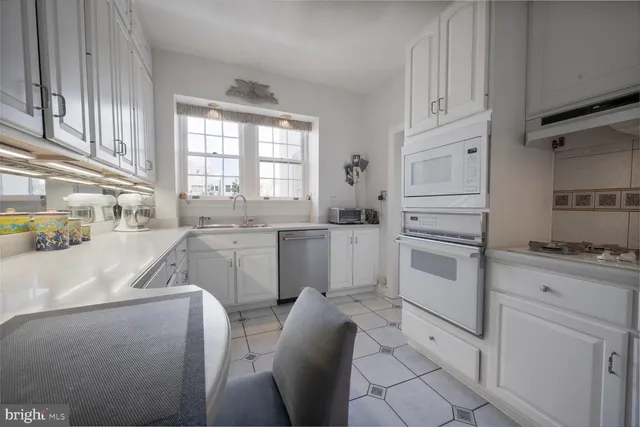 $899,900 | 2737 Devonshire Place Northwest, Unit 418, Washington, DC 20008