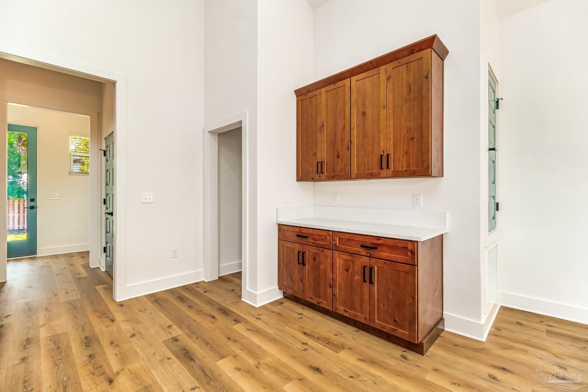 113 North Spring Street Pensacola, FL 32502 - Photo 19 of 48