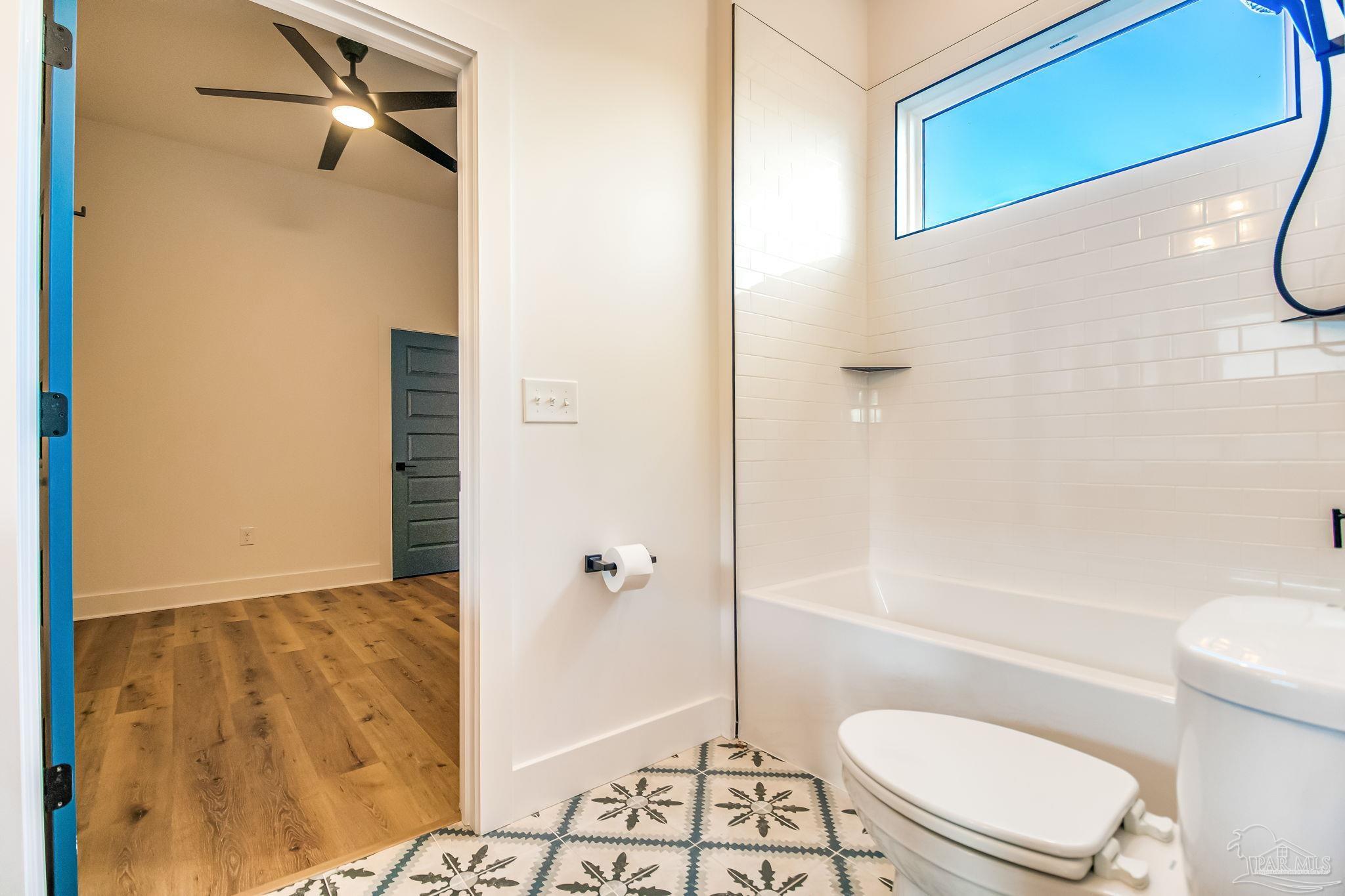 113 North Spring Street Pensacola, FL 32502 - Photo 27 of 48