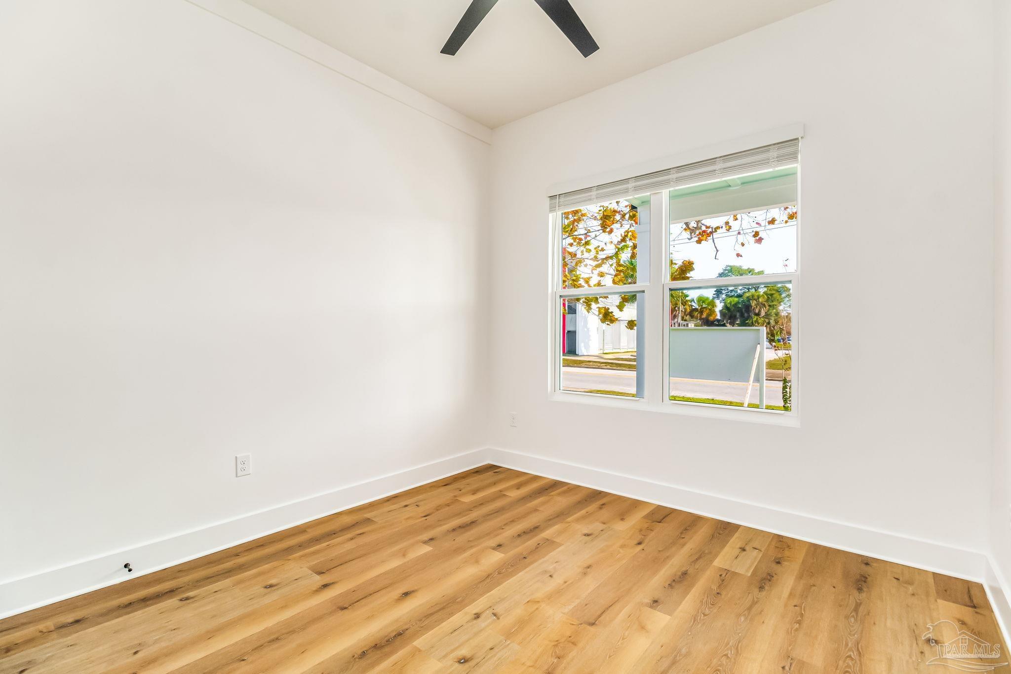 113 North Spring Street Pensacola, FL 32502 - Photo 28 of 48