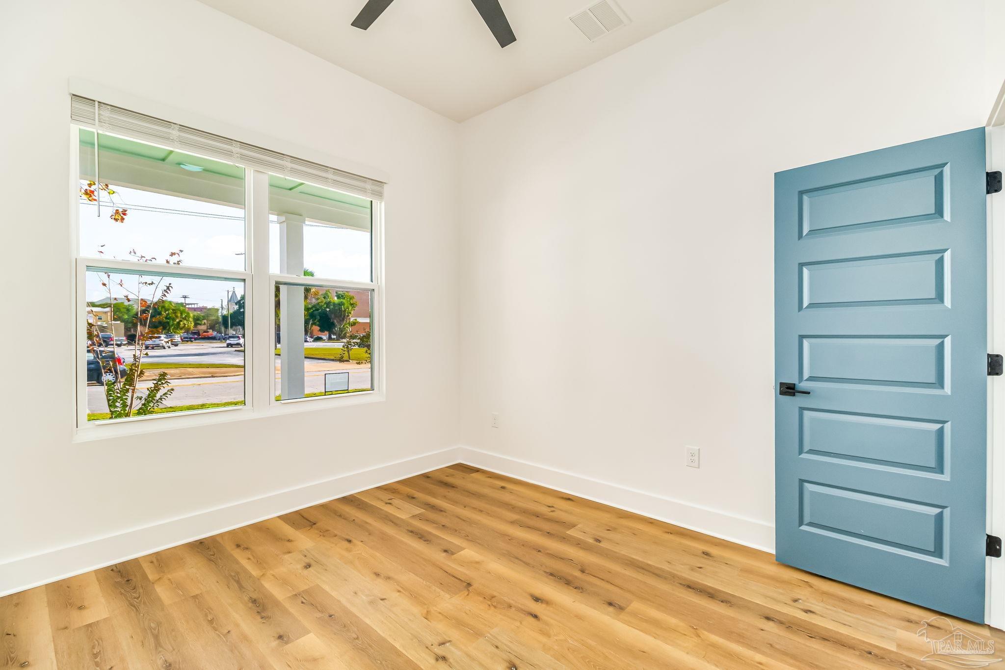 113 North Spring Street Pensacola, FL 32502 - Photo 30 of 48