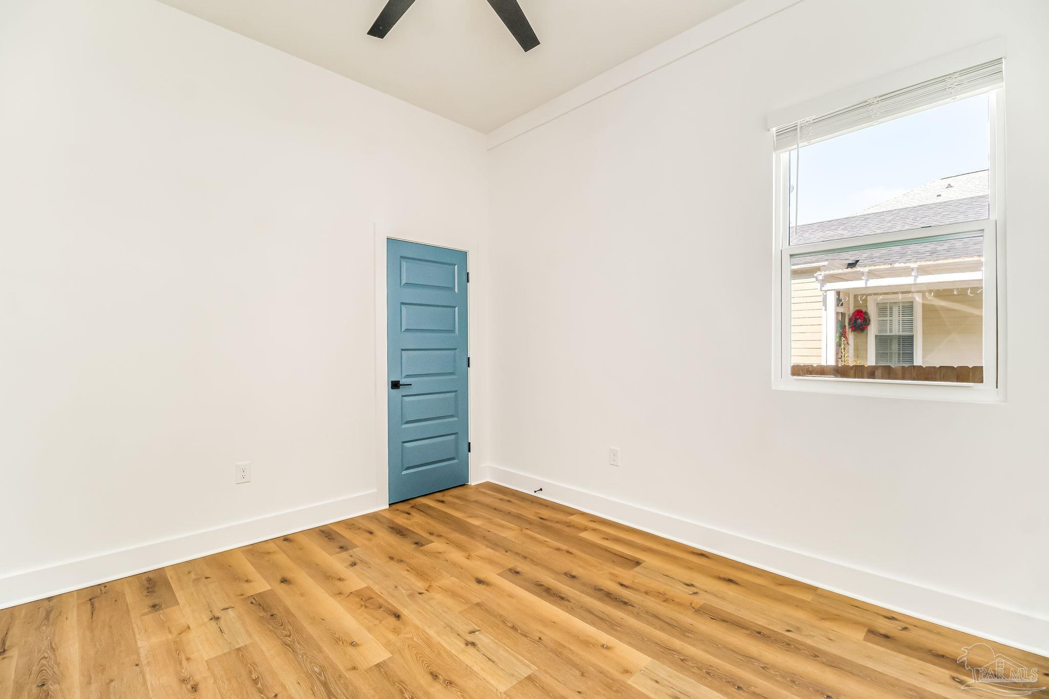 113 North Spring Street Pensacola, FL 32502 - Photo 33 of 48