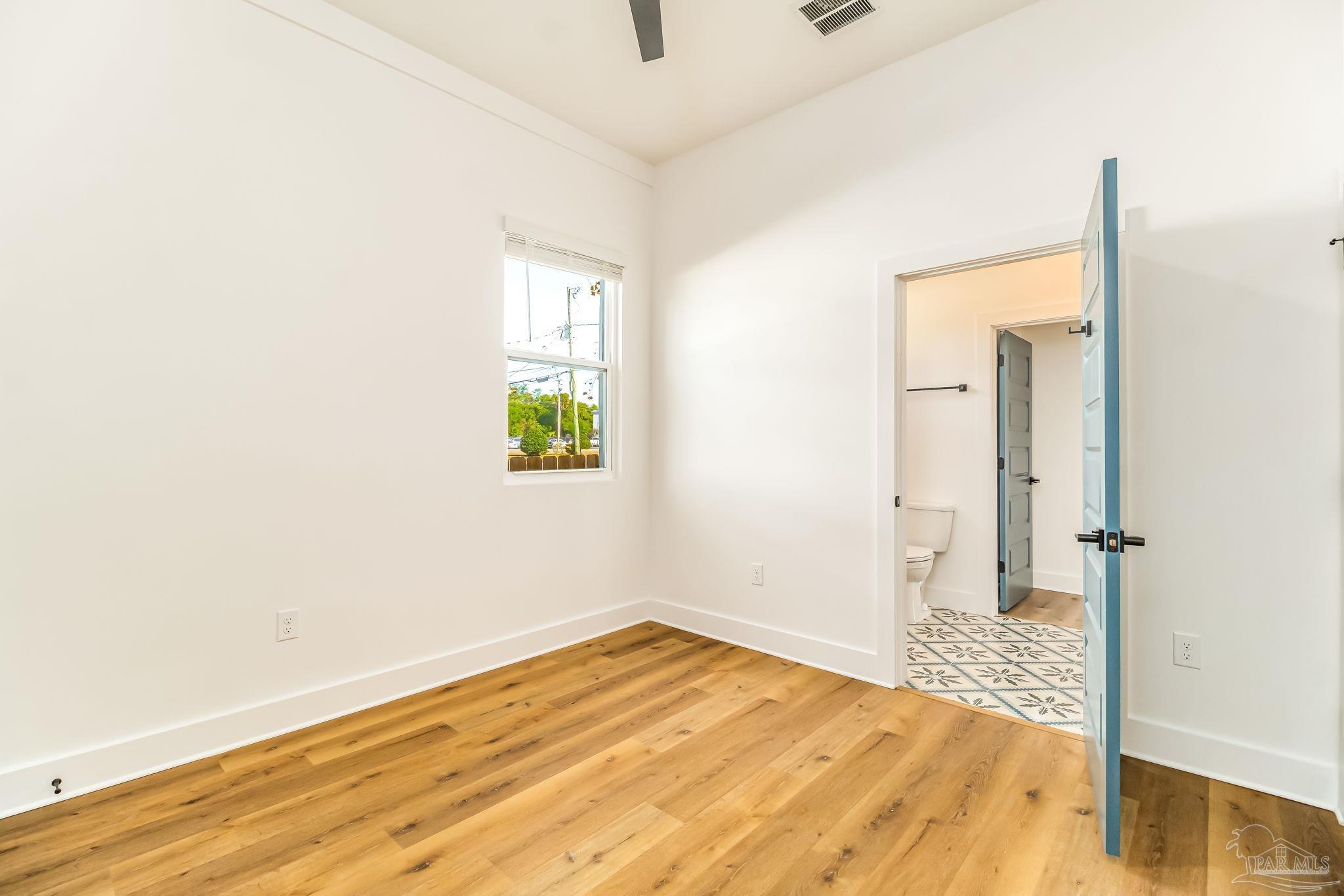 113 North Spring Street Pensacola, FL 32502 - Photo 34 of 48