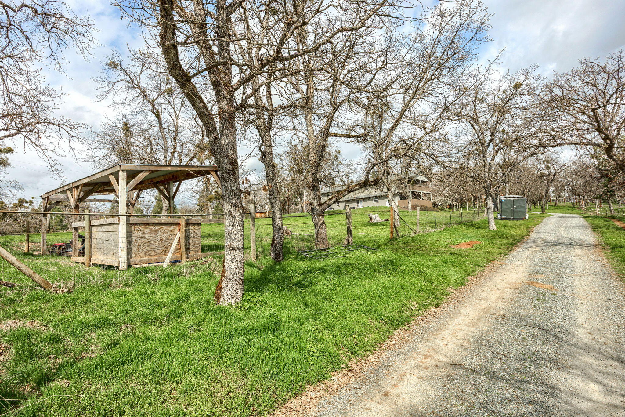 4040 Dark Hollow Road Medford, OR 97501 - Photo 51 of 58 ApxDH (11)