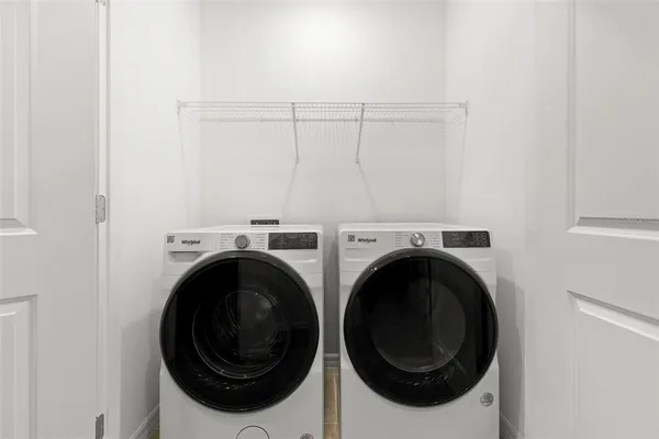 a view of an empty room with garden