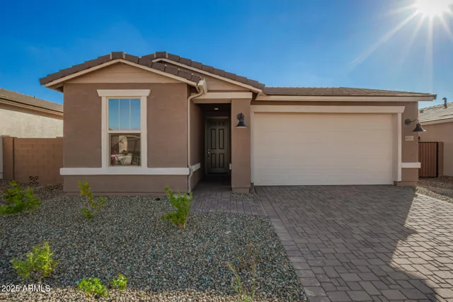 $399,995 | 18503 East Dario Road, Gold Canyon, AZ 85118