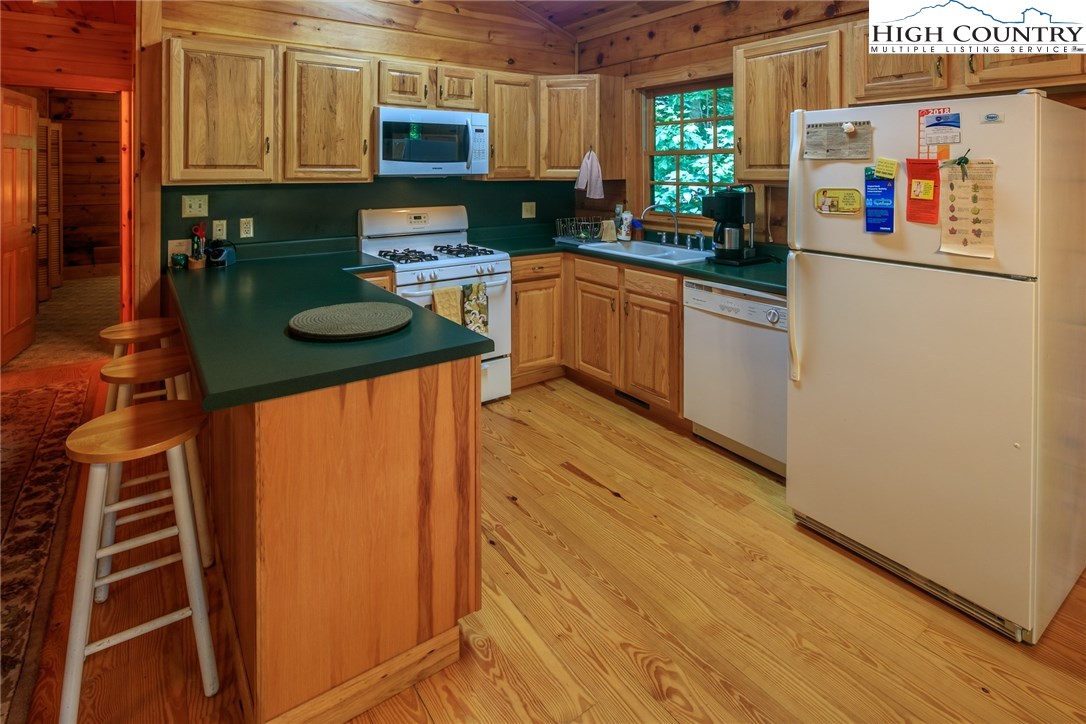 730 Silverleaf Road Zionville, NC 28698 - Photo 13 of 36 Gallery Image 13