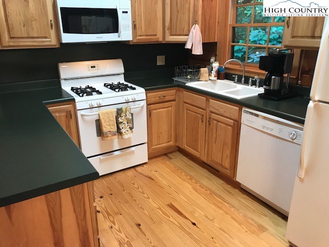 730 Silverleaf Road Zionville, NC 28698 - Photo 14 of 36 Gallery Image 14