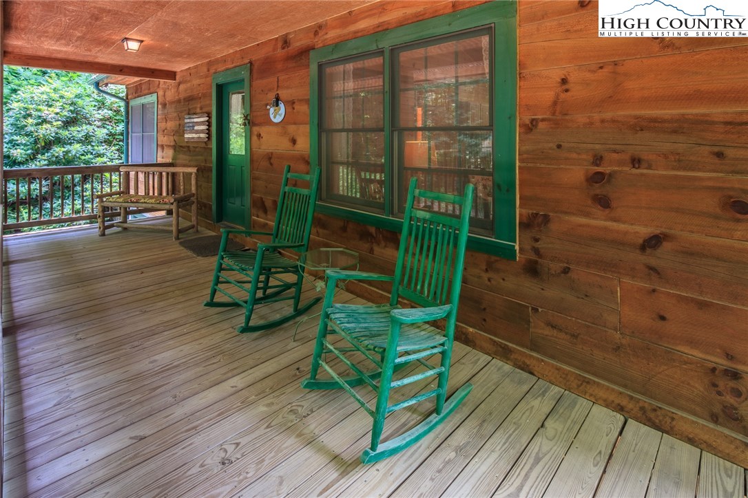 730 Silverleaf Road Zionville, NC 28698 - Photo 4 of 36 Gallery Image 4