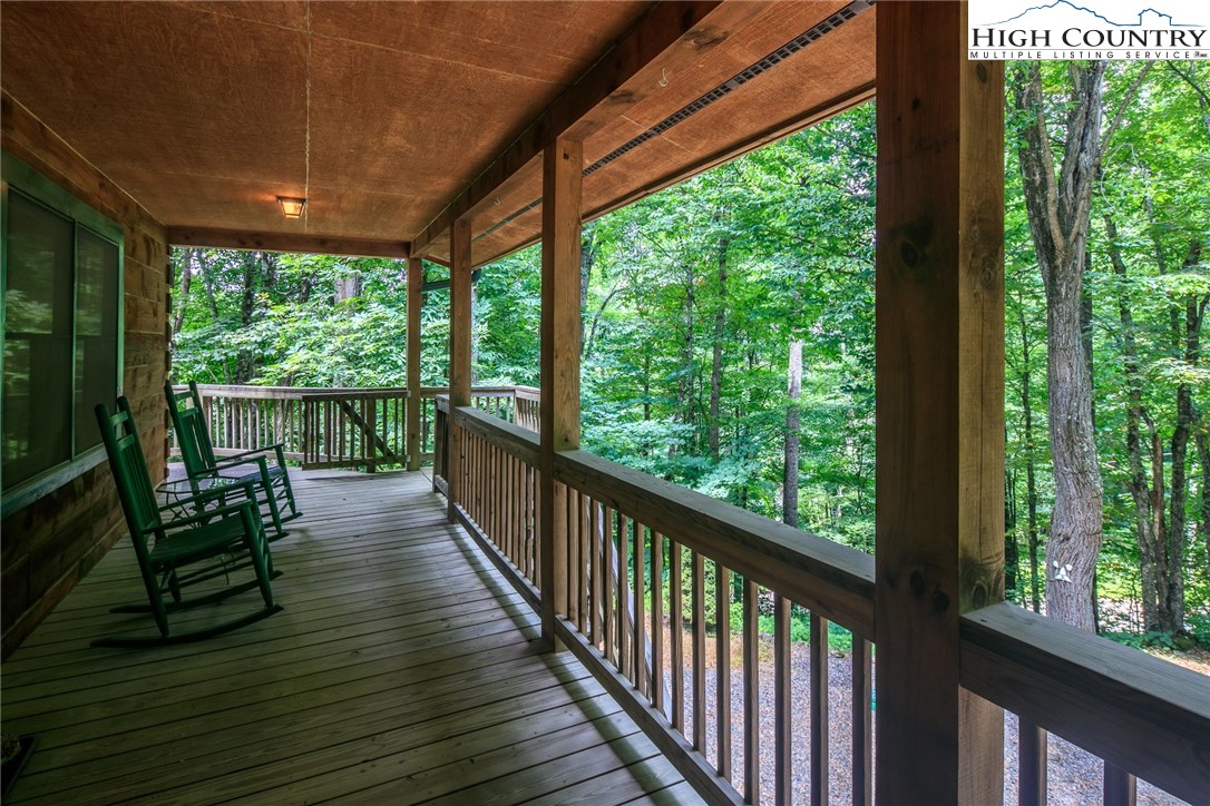 730 Silverleaf Road Zionville, NC 28698 - Photo 6 of 36 Gallery Image 6
