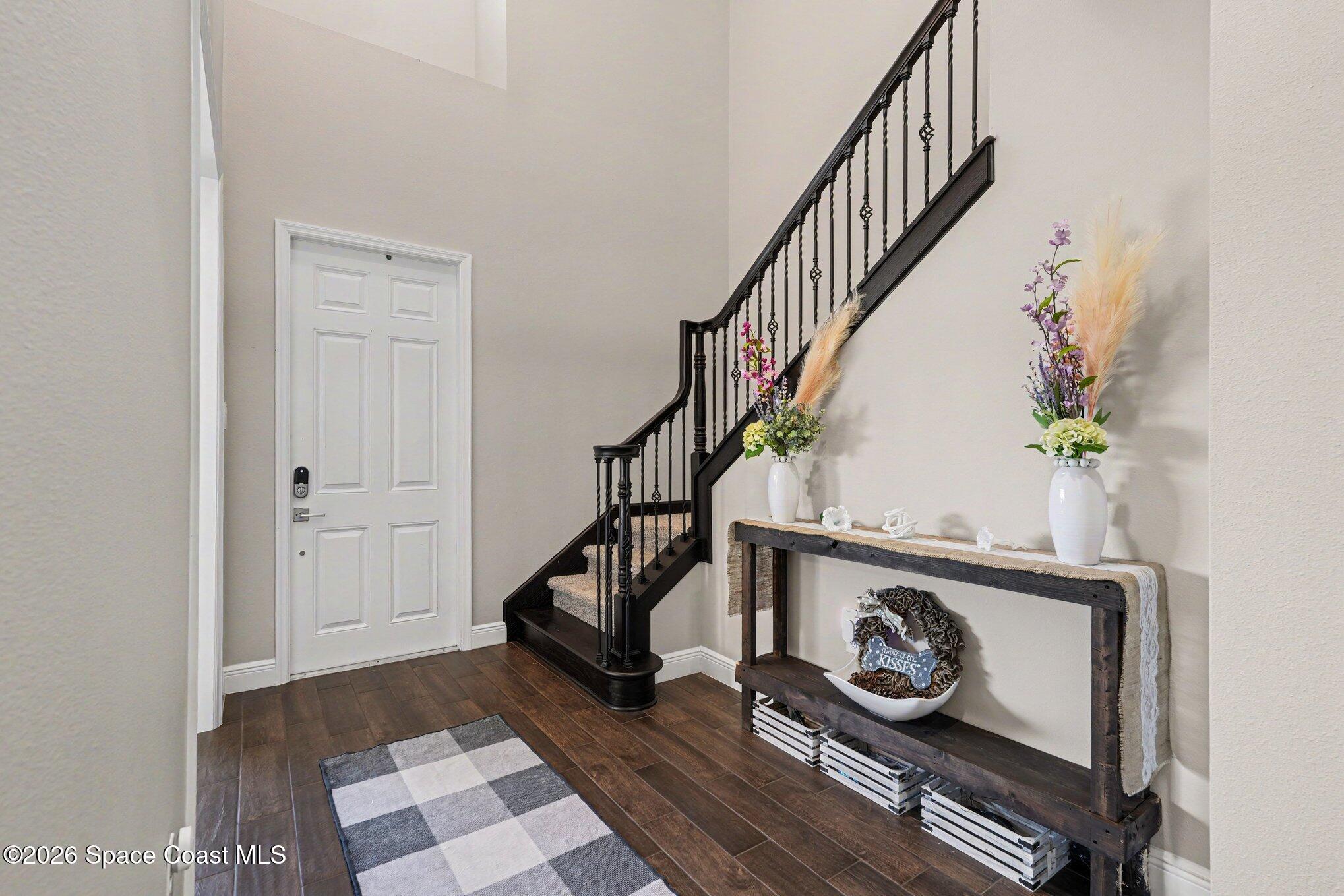2467 Kola Way Melbourne, FL 32940 - Photo 11 of 36 Foyer entryway