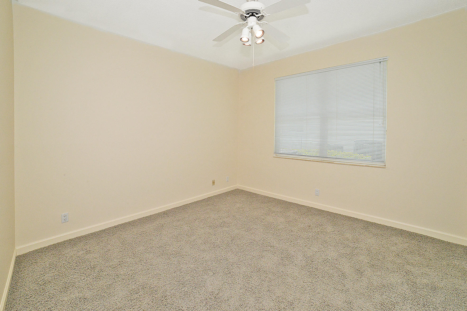 3192 Northwest 60th Street Boca Raton, FL 33496 - Photo 15 of 30 DSC_0058A