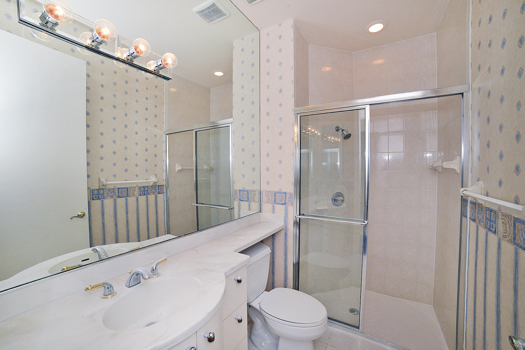 3192 Northwest 60th Street Boca Raton, FL 33496 - Photo 21 of 30 DSC_0042A