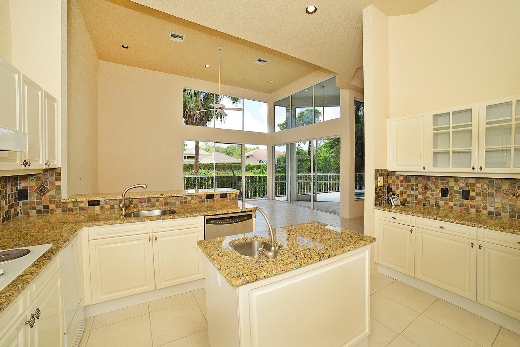 3192 Northwest 60th Street Boca Raton, FL 33496 - Photo 7 of 30 DSC_0108A