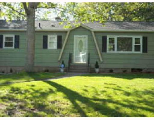 11 Wompag Road Westerly, RI 02891 - Photo 1 of 4 Exterior Front.