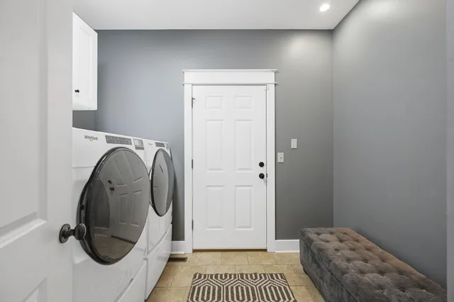 $650,000 | 827 Willcrest Drive, Chattanooga, TN 37405