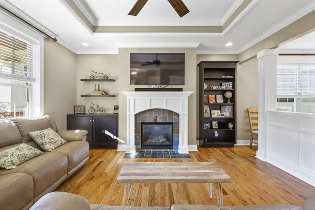 $650,000 | 827 Willcrest Drive, Chattanooga, TN 37405