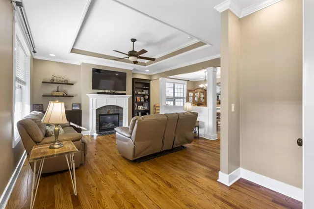 $650,000 | 827 Willcrest Drive, Chattanooga, TN 37405