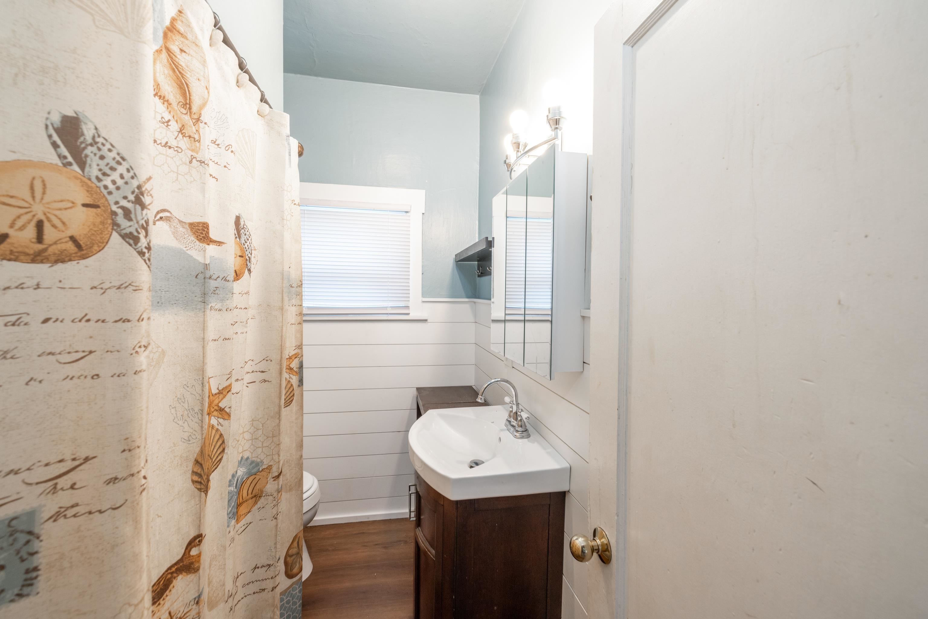 824 East Gordon Avenue Spokane, WA 99207 - Photo 13 of 28