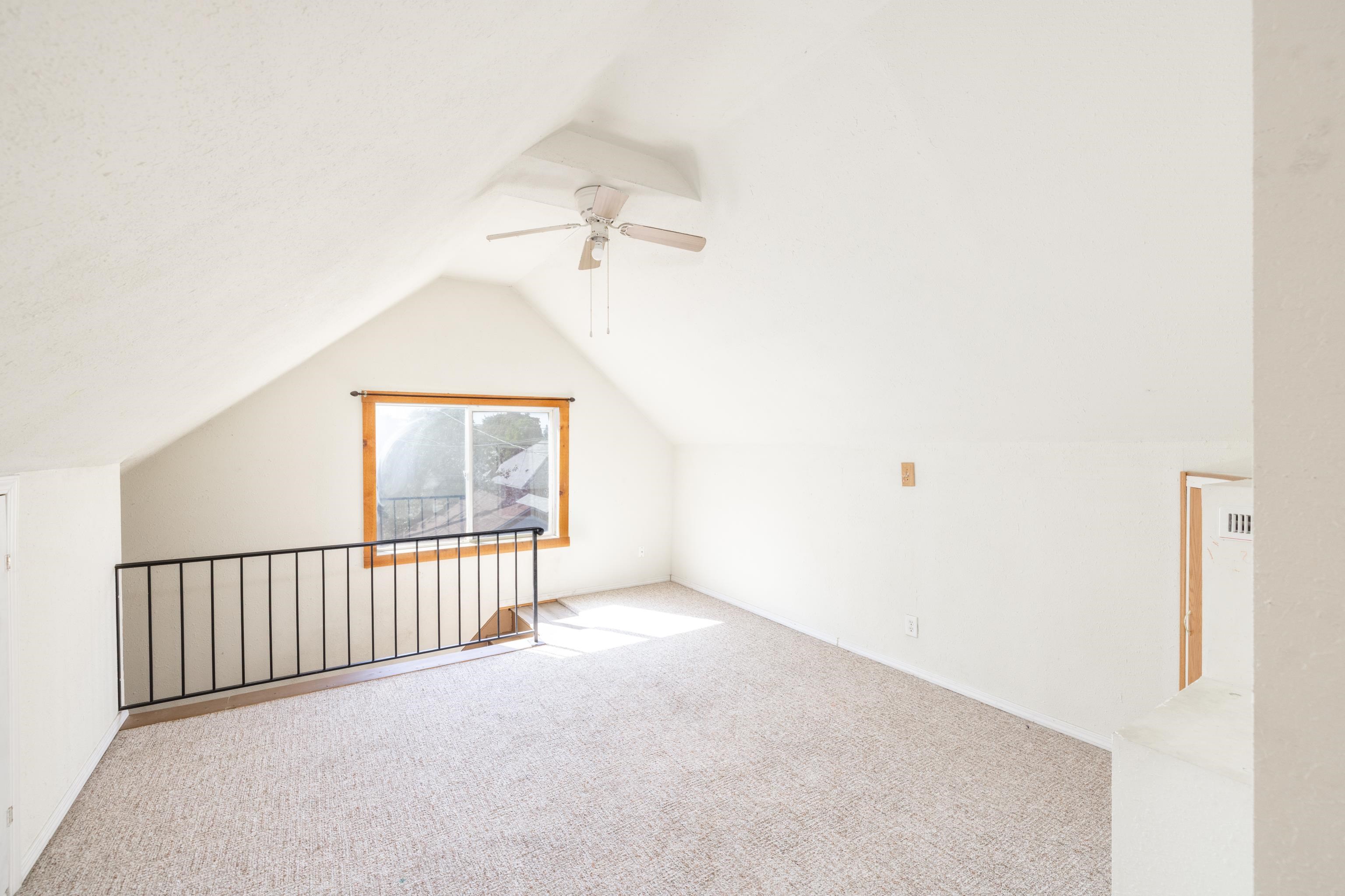 824 East Gordon Avenue Spokane, WA 99207 - Photo 15 of 28