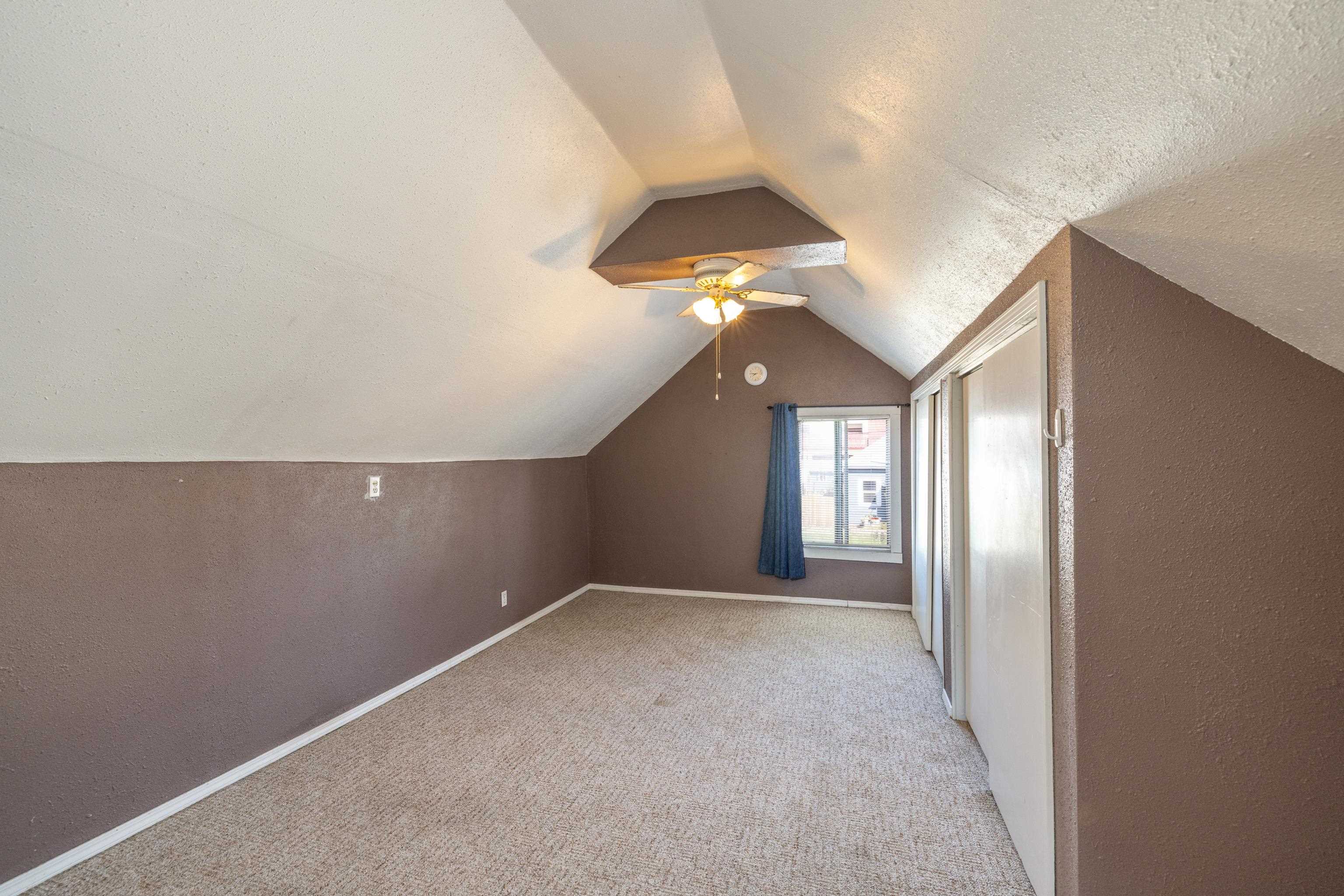 824 East Gordon Avenue Spokane, WA 99207 - Photo 17 of 28