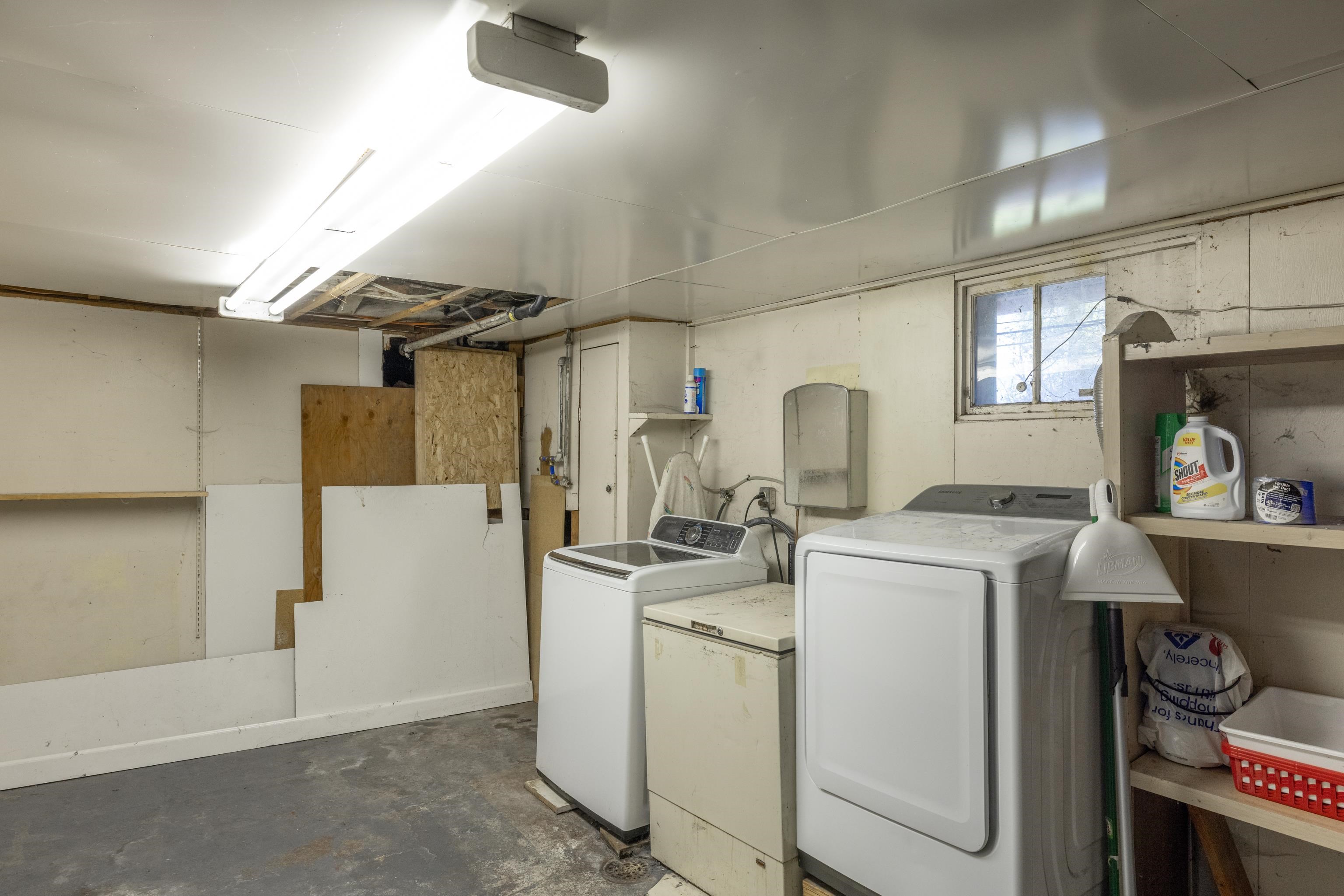 824 East Gordon Avenue Spokane, WA 99207 - Photo 19 of 28