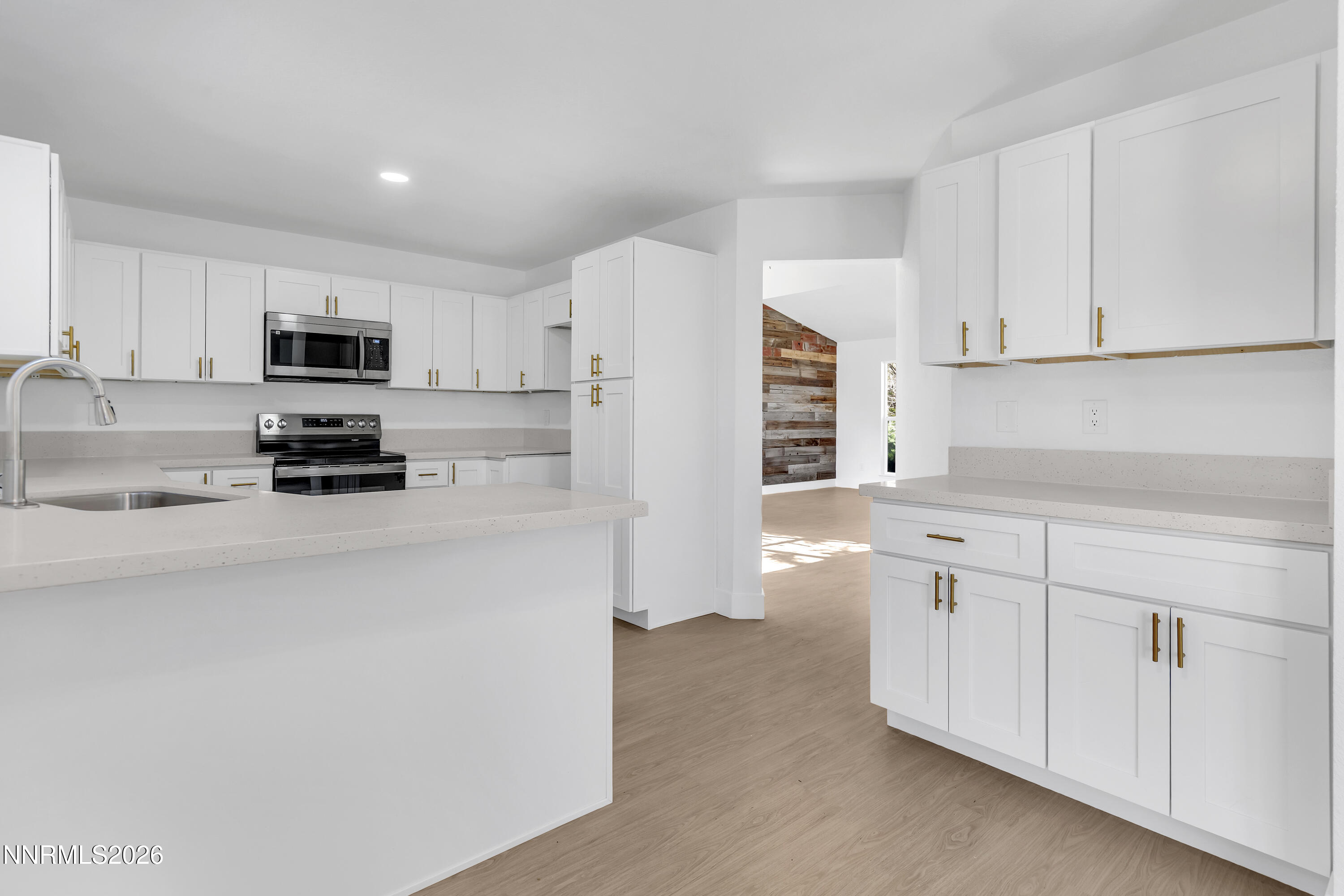 40 Eagle Claw Court Reno, NV 89523 - Photo 3 of 43 EagleClaw40-016