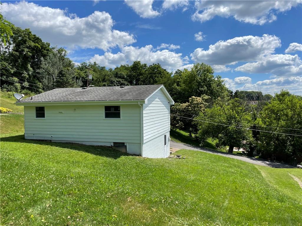 145 Ridgeview Avenue Canonsburg, PA 15317 - Photo 4 of 22 Gallery Image 4