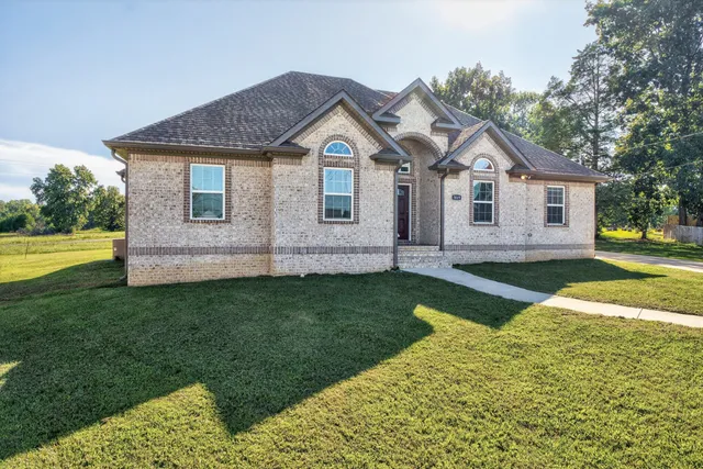 $2,500 | 3019 Cambridge Court, Lewisburg, TN 37091