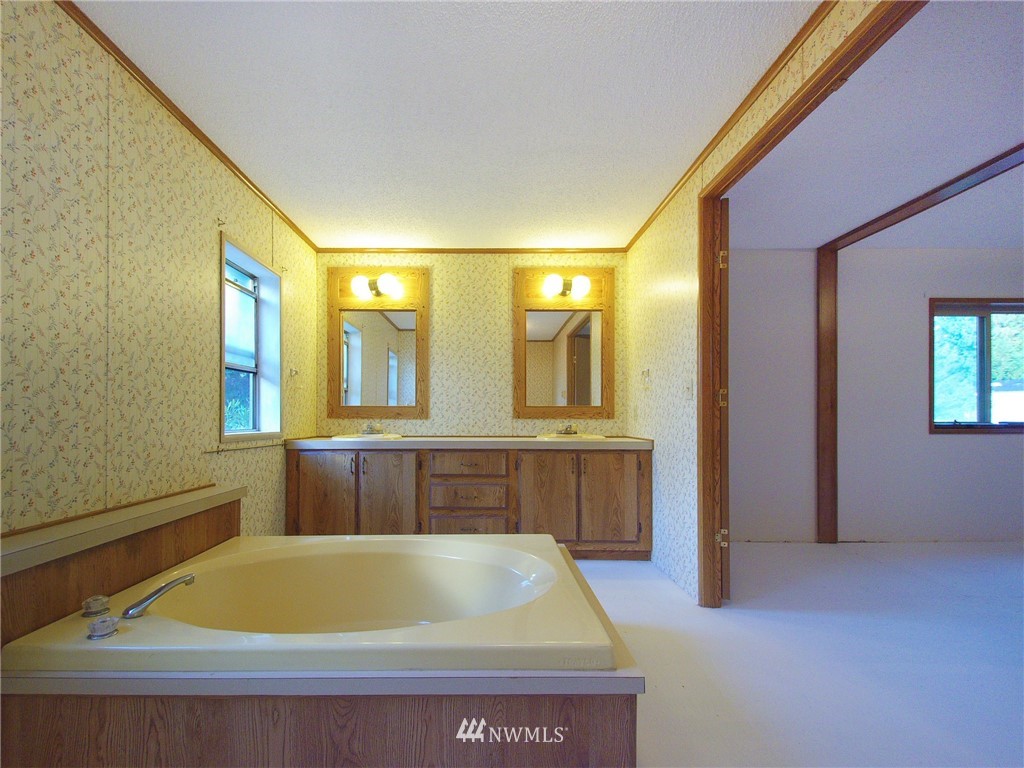 201 McDonnell Creek Road Sequim, WA 98382 - Photo 17 of 25 Gallery Image 17