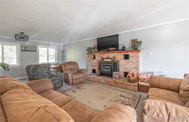 $1,650,000 | 56 Osage Meadows Lane, Bland, MO 65014