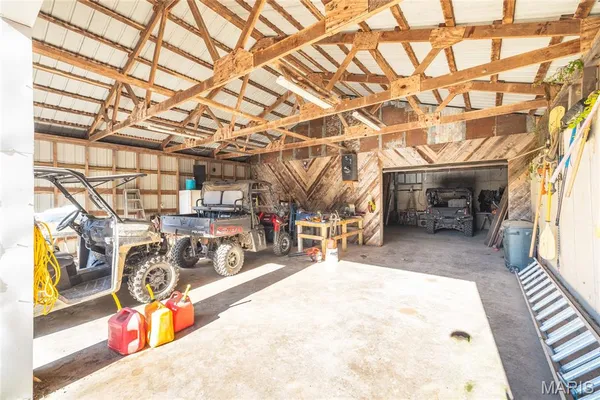 $1,595,000 | 56 Osage Meadows Lane, Bland, MO 65014