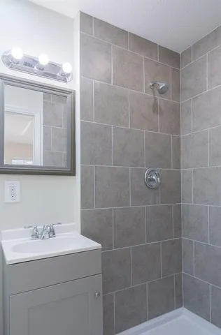 $379,900 | 70 South Winter Park Drive, Casselberry, FL 32707