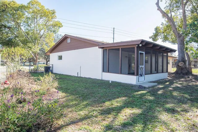 $379,900 | 70 South Winter Park Drive, Casselberry, FL 32707