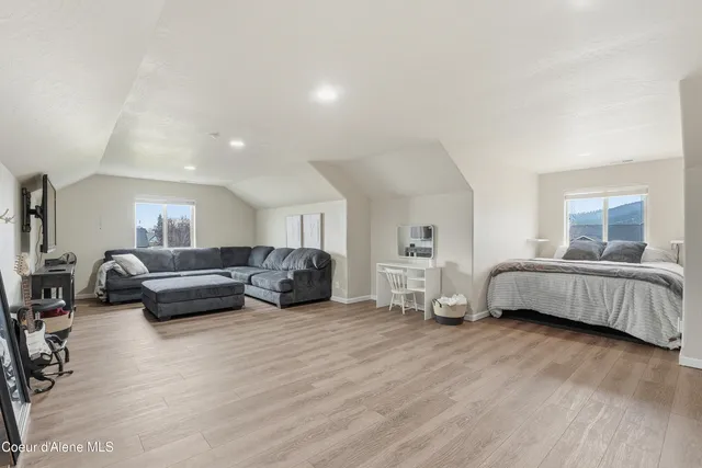 $999,999 | 15465 North Pristine Circle, Rathdrum, ID 83858