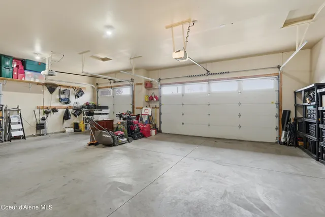 $999,999 | 15465 North Pristine Circle, Rathdrum, ID 83858