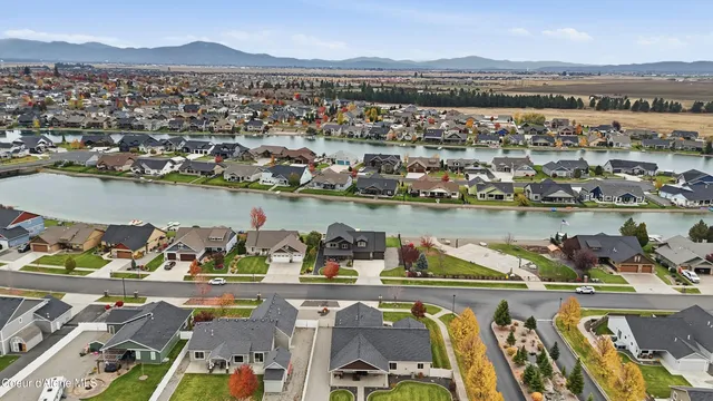 $999,999 | 15465 North Pristine Circle, Rathdrum, ID 83858