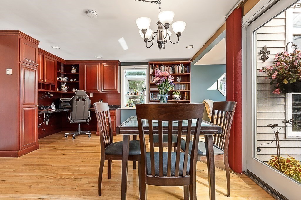 184 Maple Street, Unit 1 Danvers, MA 01923 - Photo 11 of 36 Gallery Image 11