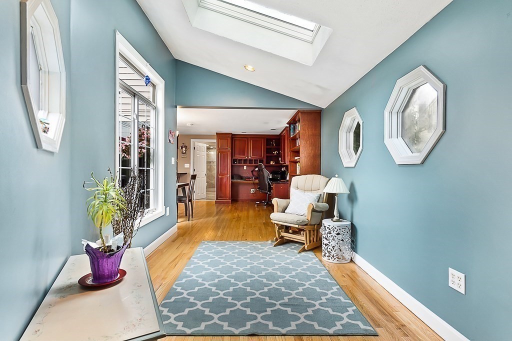 184 Maple Street, Unit 1 Danvers, MA 01923 - Photo 10 of 36 Gallery Image 10