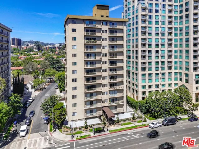 $4,000 | 10747 Wilshire Boulevard, Unit 1102, Los Angeles, CA 90024