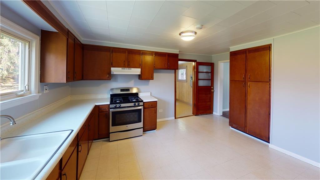 2001 Branchton Road Hilliards, PA 16040 - Photo 7 of 14 Gallery Image 7
