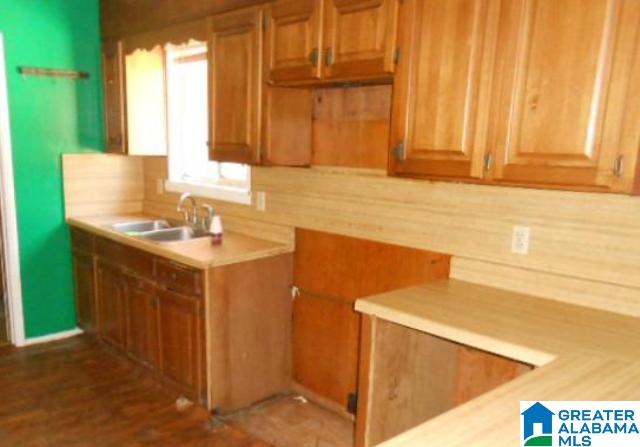 608 15th Avenue Jasper, AL 35501 - Photo 7 of 8