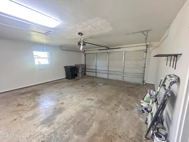 $2,000 | 575 Oak Ridge Way, Pearl, MS 39208