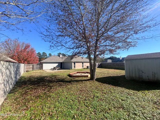 $2,000 | 575 Oak Ridge Way, Pearl, MS 39208